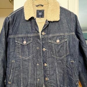 Gap Sheep Icon Jean Jacket. Used in great condition size XL kids